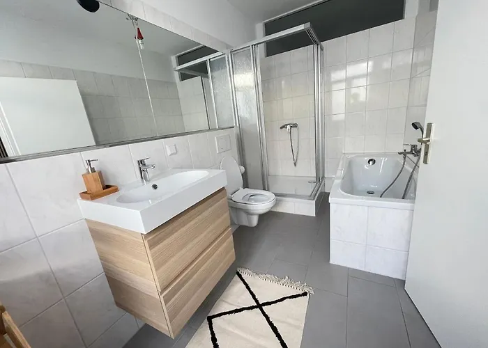 Appartement 150qm - 5 - Free Parking - Mallibase Hannover