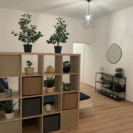 150qm - 5 - Free Parking - Mallibase Apartman Hannover