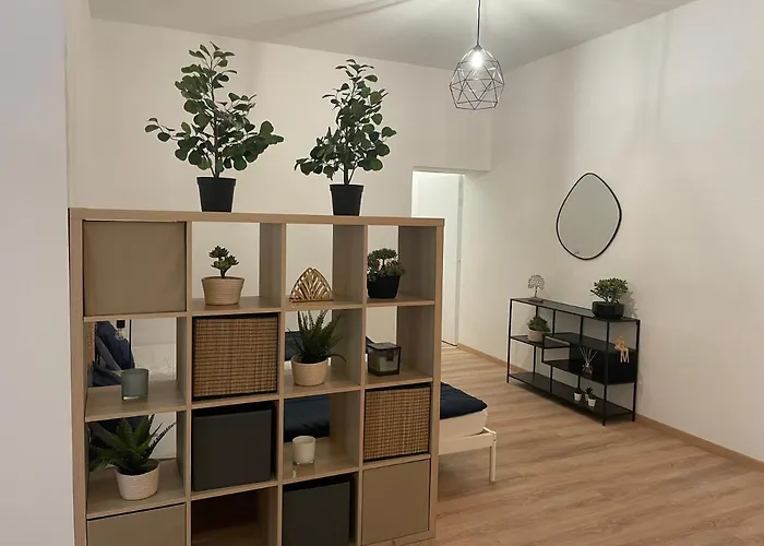 150qm - 5 - Free Parking - Mallibase Apartman Hannover